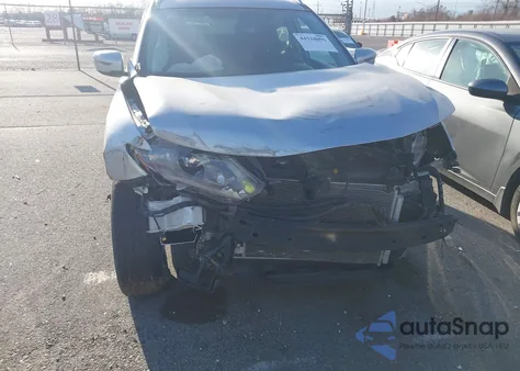 2017 Nissan Rogue Sv z USA, uszkodzony, nr VIN KNMAT2MT8HP538380